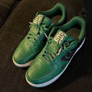 Nike Air Boston Celtic limited edition sneakers size 8
